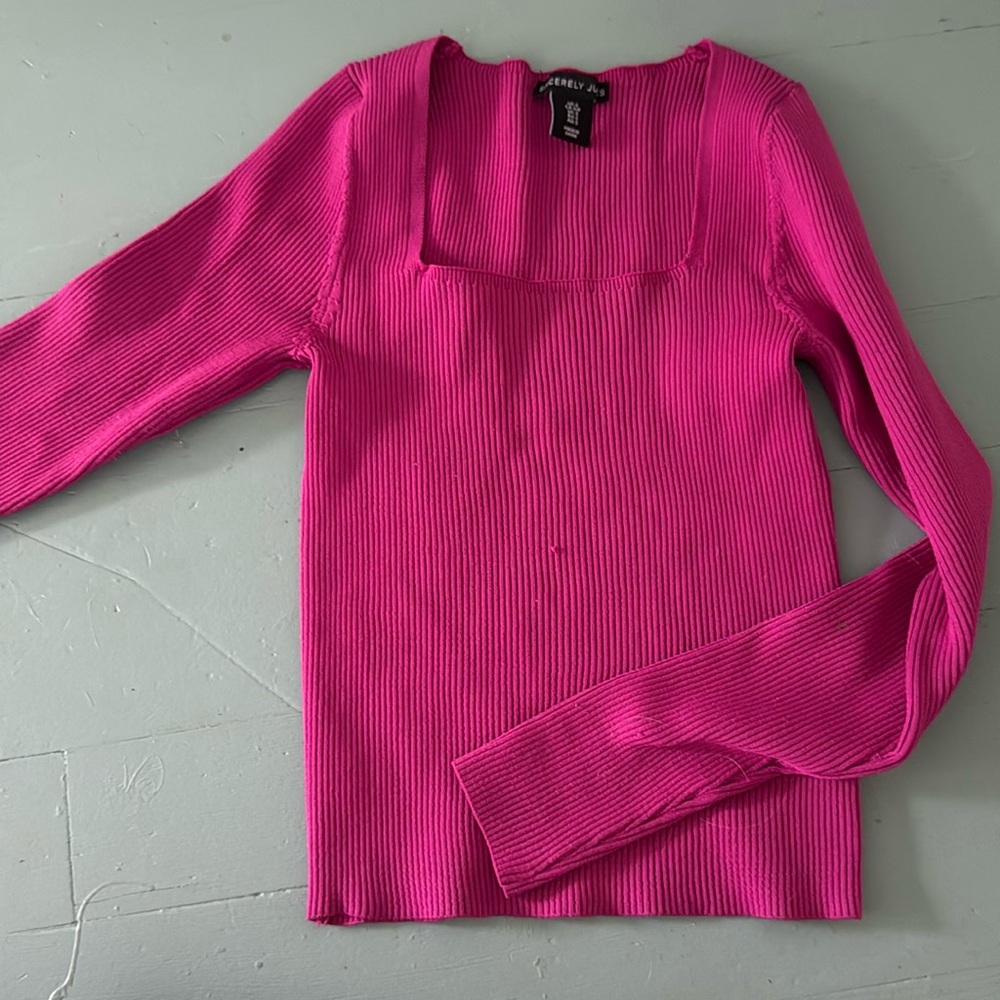 Long sleeve